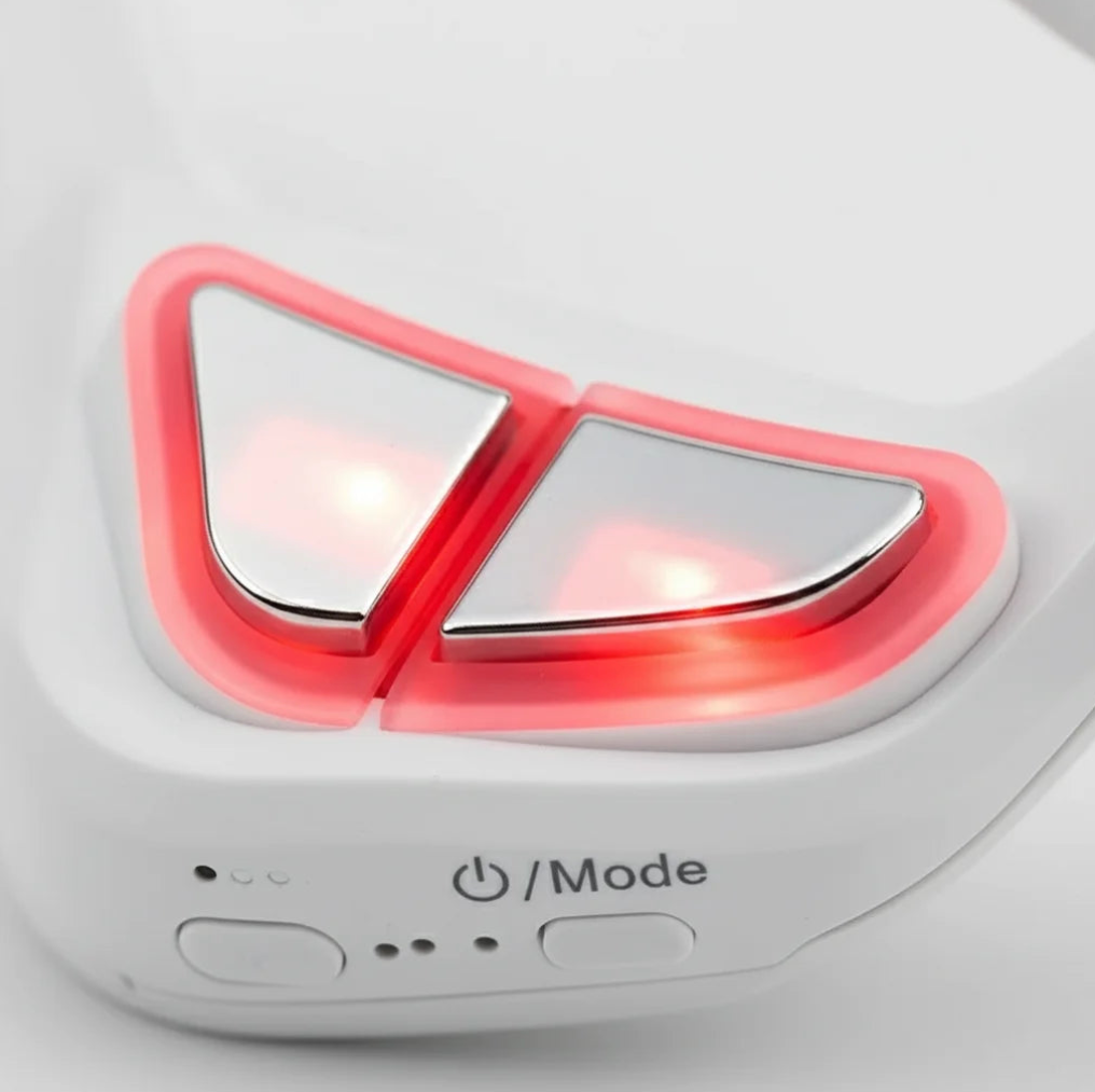 Eye Massager in use